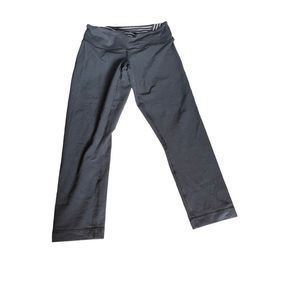 Lululemon Wunder Under Crop *Black / Wi14 Quilt 3* Size 4